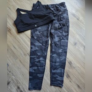 Sweaty Betty Black Sports Bra And Camouflage Leggings Set XXL
